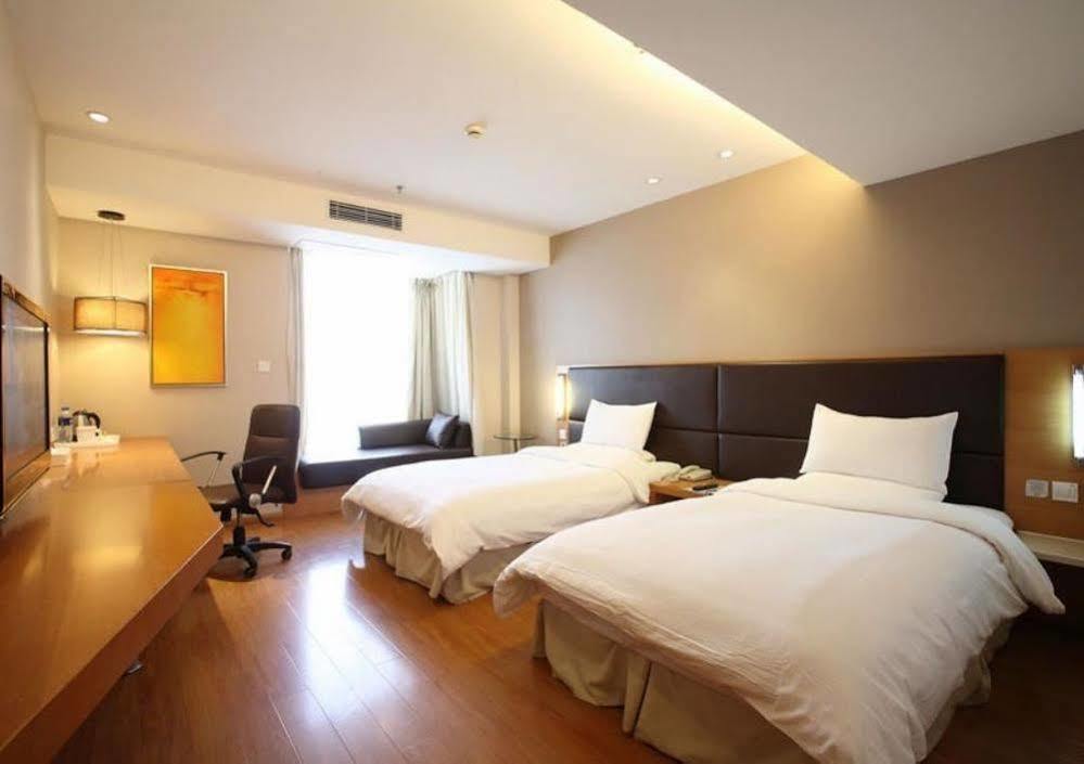 JI Hotel Shanghai Jingan Temple Kangding Road Bagian luar foto
