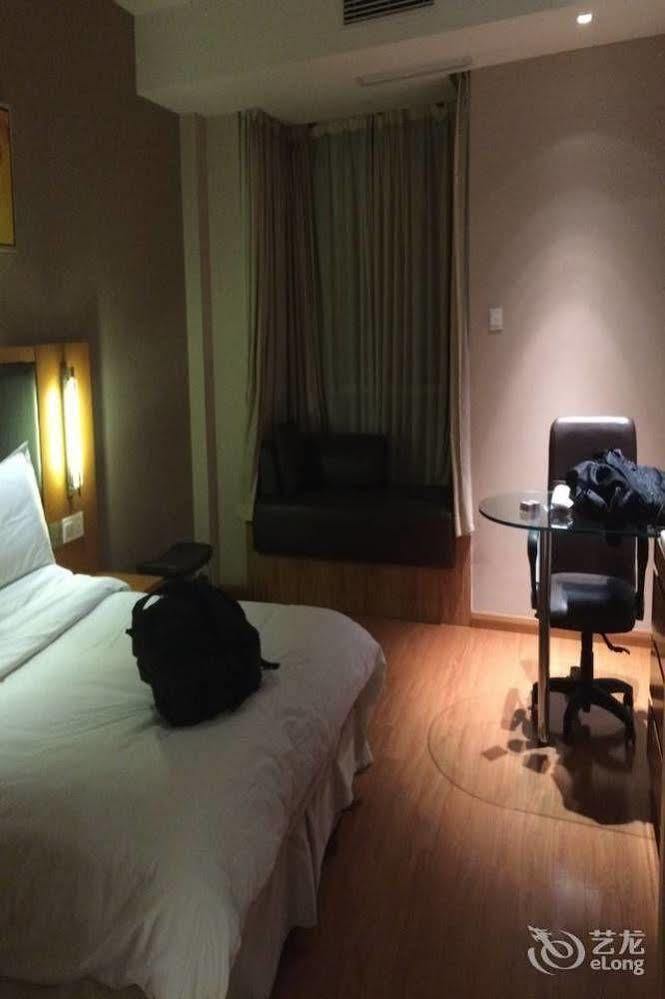 JI Hotel Shanghai Jingan Temple Kangding Road Bagian luar foto