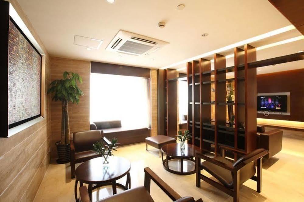 JI Hotel Shanghai Jingan Temple Kangding Road Bagian luar foto